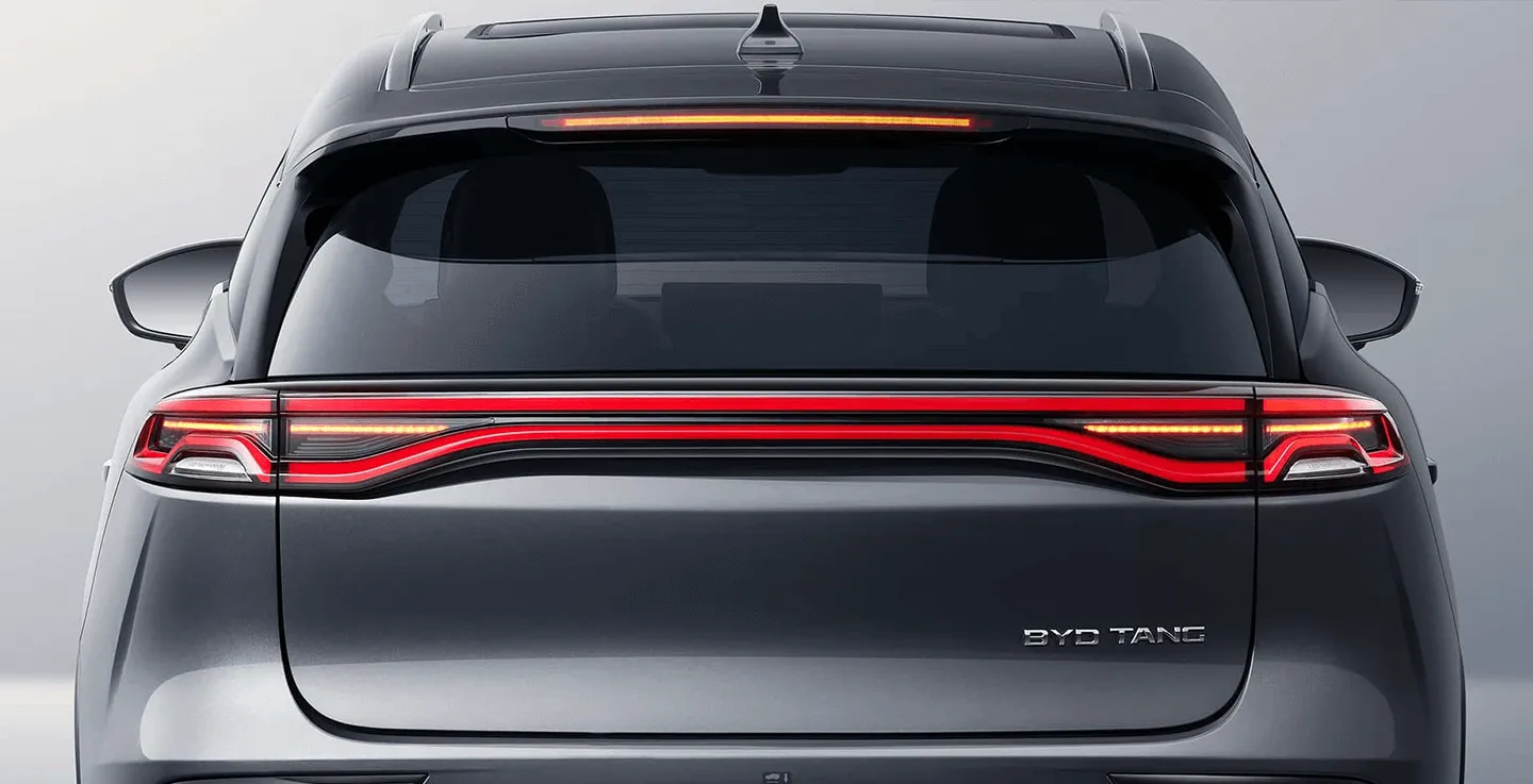 Tang exterior